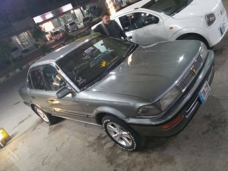 Toyota Corolla 2.0 D 1990 4