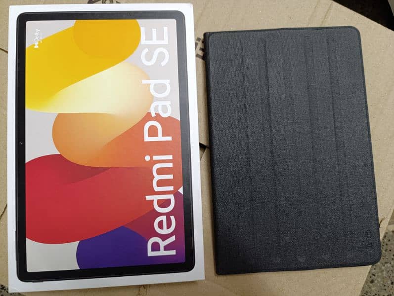 Redmi Pad SE 11", 8/256, brand new, only 1 month used. WA. 03015533107 0