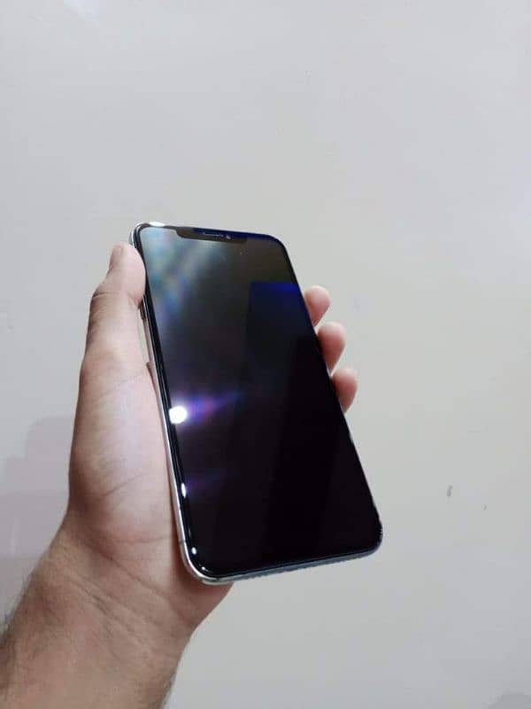 I phone XS Max 256GB PTA Approved 2