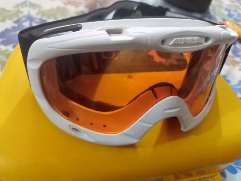 ski goggles 4