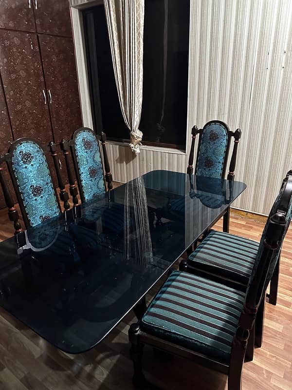 glass dinning table with 6 chairs 2