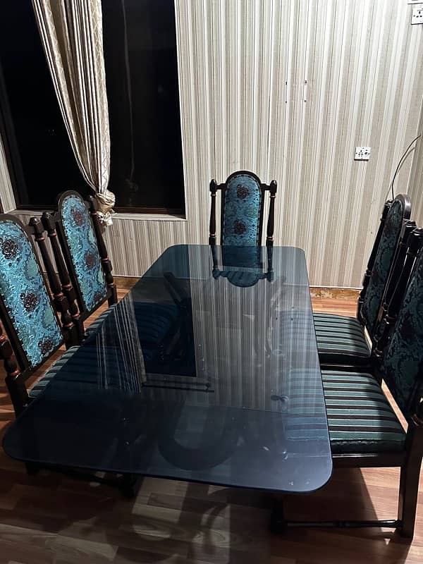 glass dinning table with 6 chairs 3