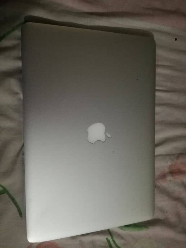 MacBook pro 1398 sale 0