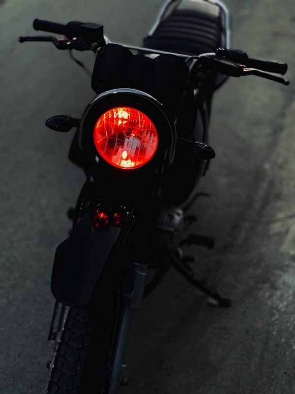 Yamaha ybr125g 1