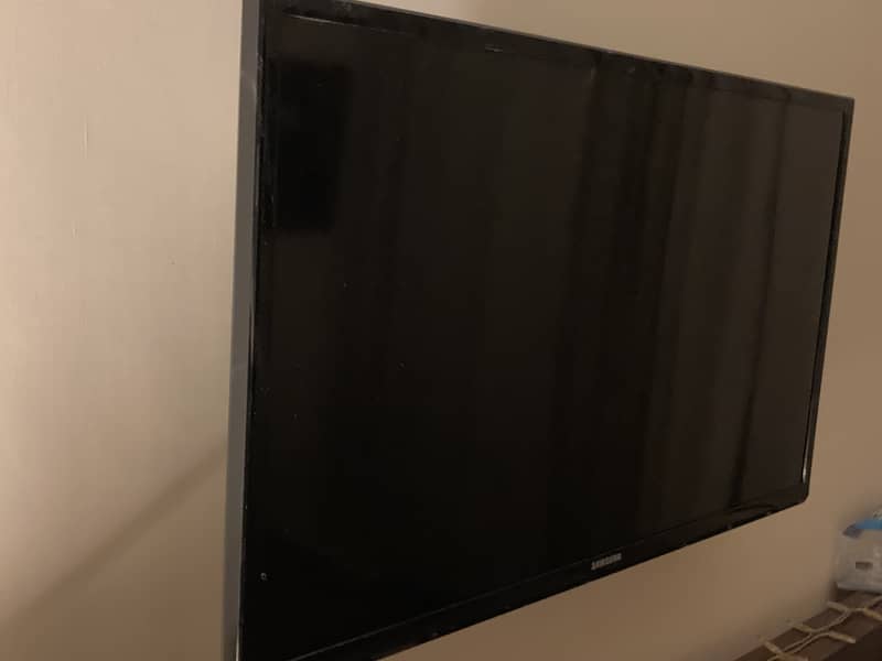 samsung full hd 32 inch display television 1