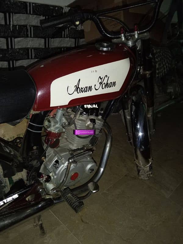 Cg 125 92 ka model h Sara Saman Honda atlas ka lga hua h 6