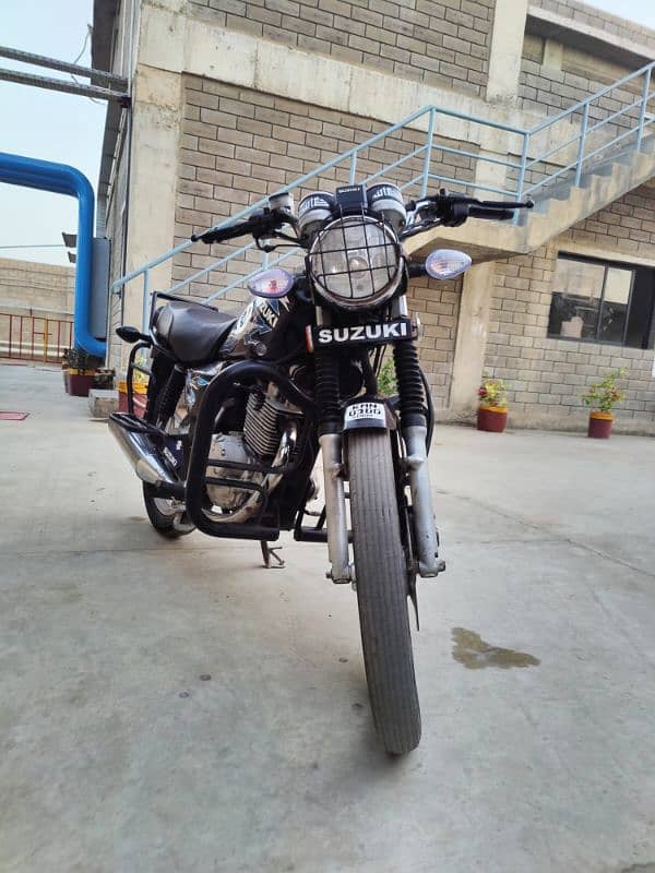 Suzuki GS 150 SE 0