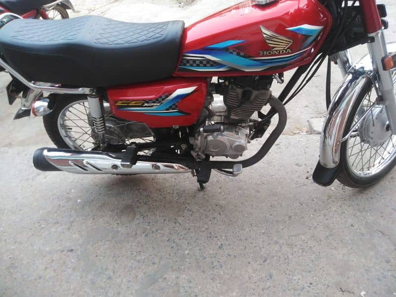 Honda CG125 2024 2