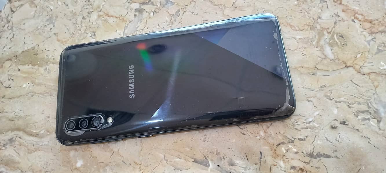 Samsung a30s 4 64 2