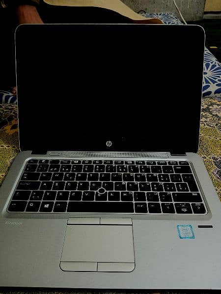 HP LAPTOP for sale ( i5 7 th generation 0