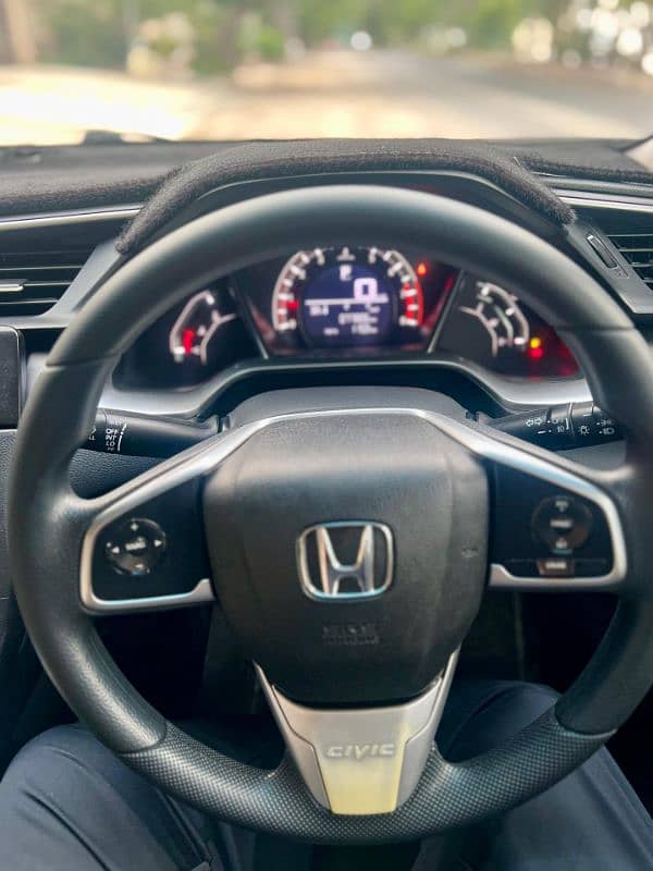 HONDA CIVIC 1.8 i-VTEC ORIEL UG 10