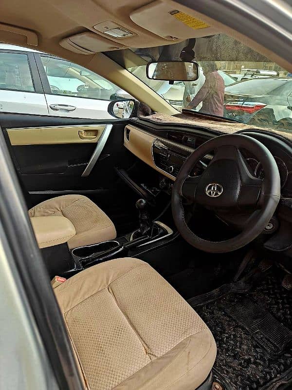 Toyota Corolla GLI Manual 2015 4