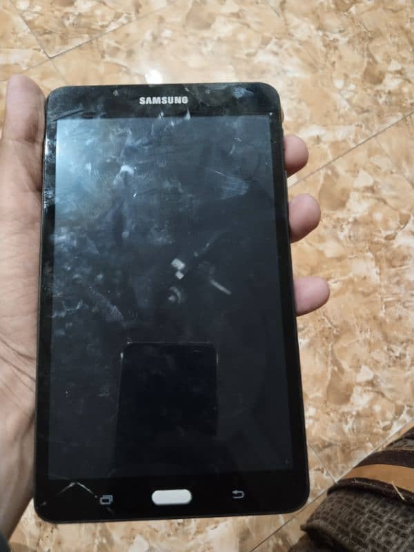 Samsung Galaxy TAB A SM T280 with box 2