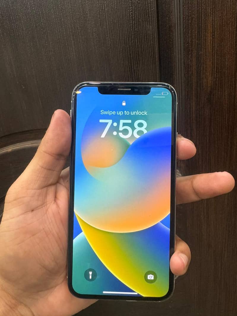 Iphone x 256gb what's app 03102228250 1