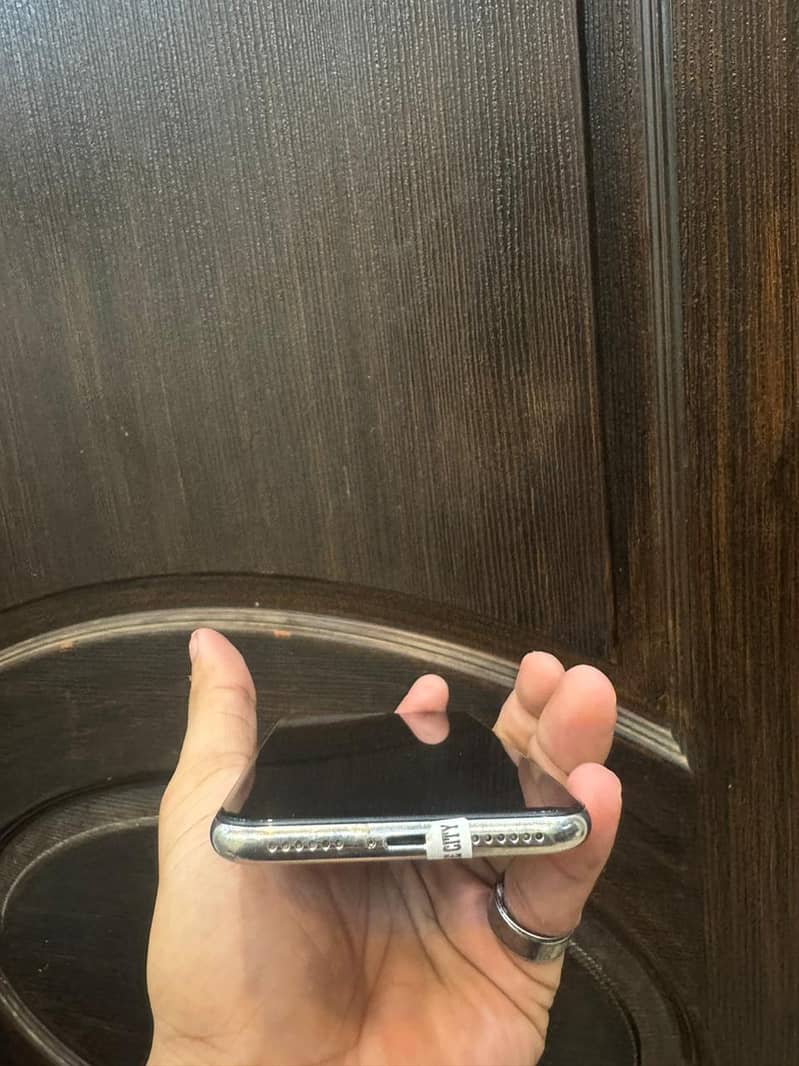 Iphone x 256gb what's app 03102228250 2