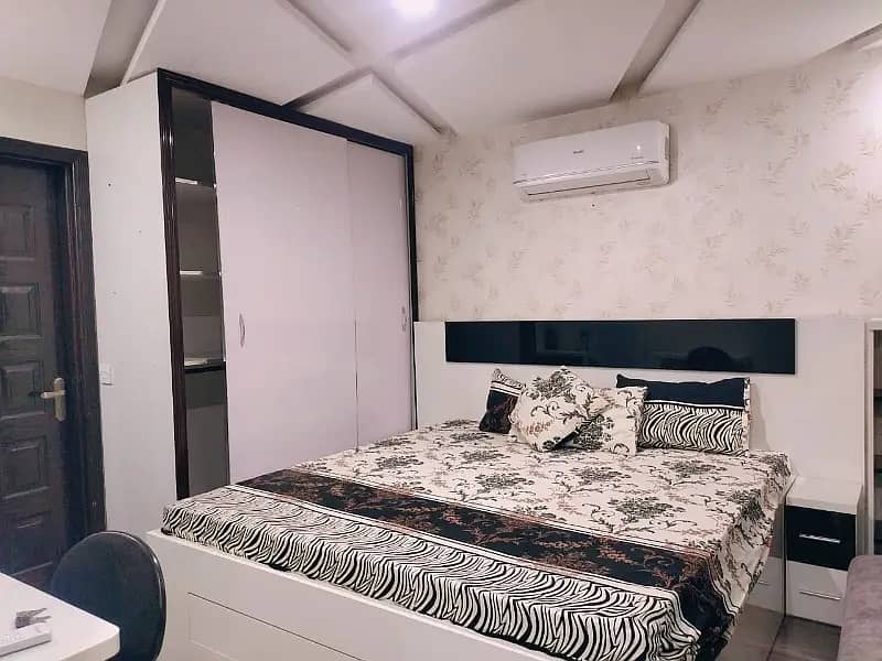 1 Bed luxury Furnished Flat Available for Rent In Bahria Town Lahore 9