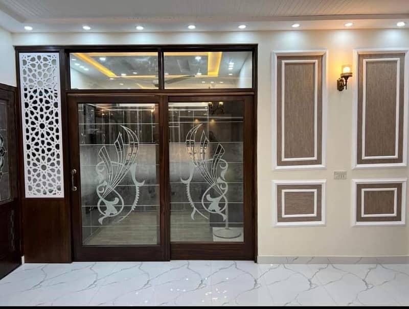 10 Marla Luxury Non Furnished Upper Portion For Rent In Bahria Town Lahore 7