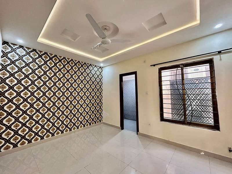 5 Marla Luxury New House For Sale In Bahria Town Lahore 6