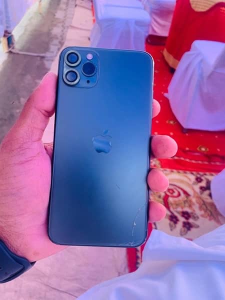 IPhone 11 Pro Max 256GB Non PTA Factory unlocked 3