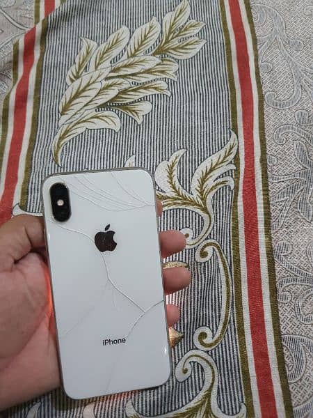 iPhone x 64gb original panel best of pubg non pta battery health 81% 4