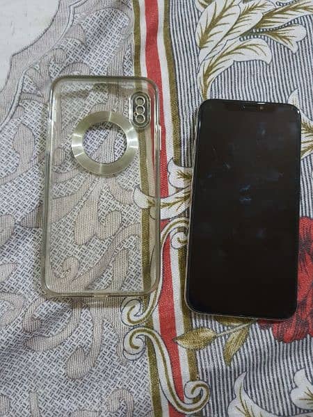 iPhone x 64gb original panel best of pubg non pta battery health 81% 10