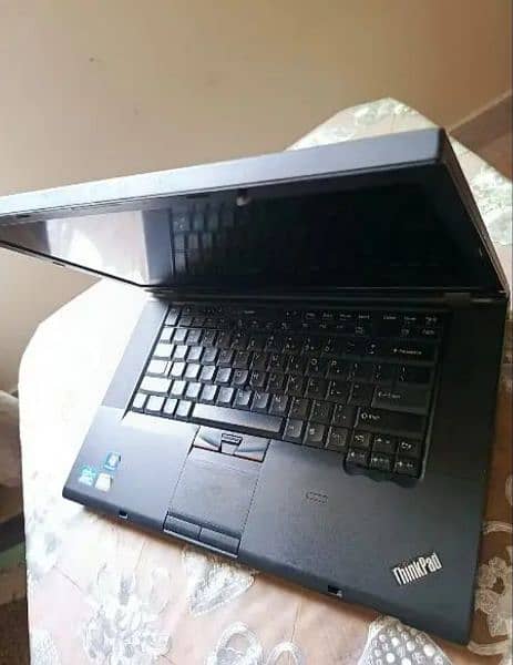 lenovo T520 with 8gb ram 1gb graphics card 5