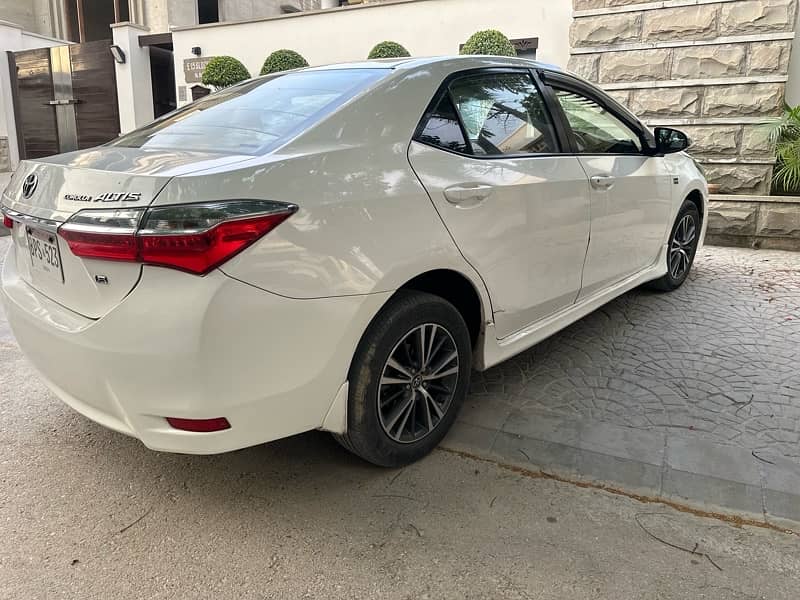 Toyota Corolla Altis 2019 3