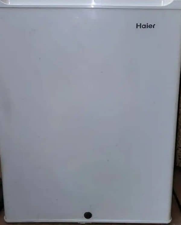 Haier mini fridge 1