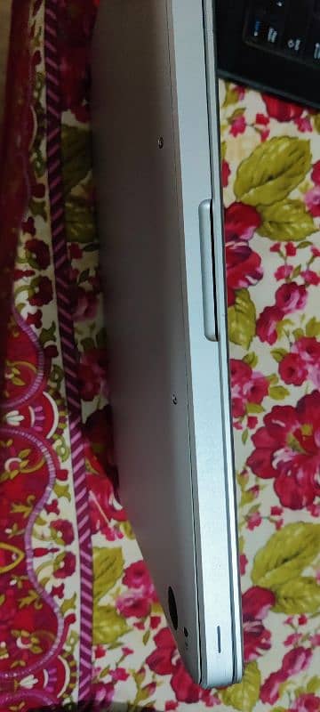 MacBook pro 5