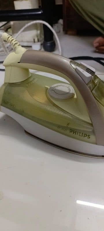 PHILIPS iron 1