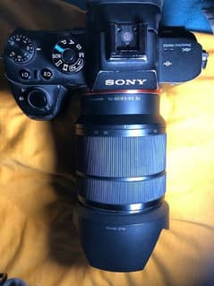 Sony a7sii with 28-70mm lens and fullbag