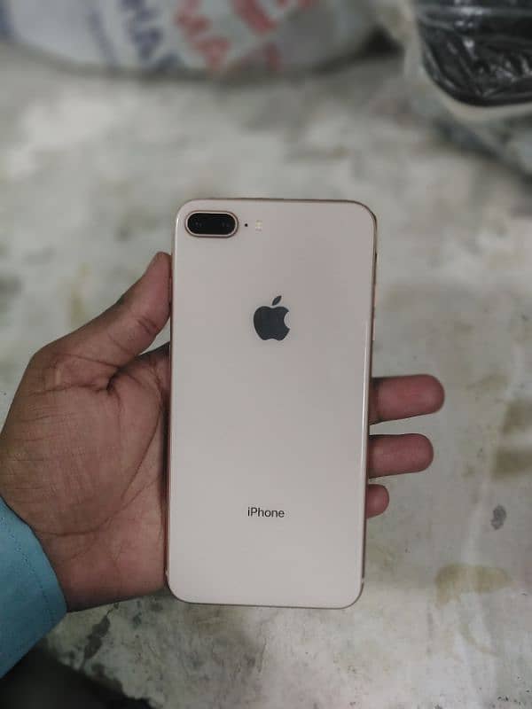 urgent sailing my I phone 8 plus sAf mobile ha no issue pta approved 0