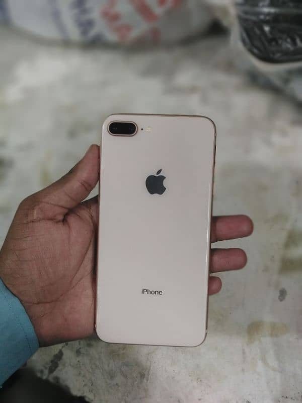 urgent sailing my I phone 8 plus sAf mobile ha no issue pta approved 2