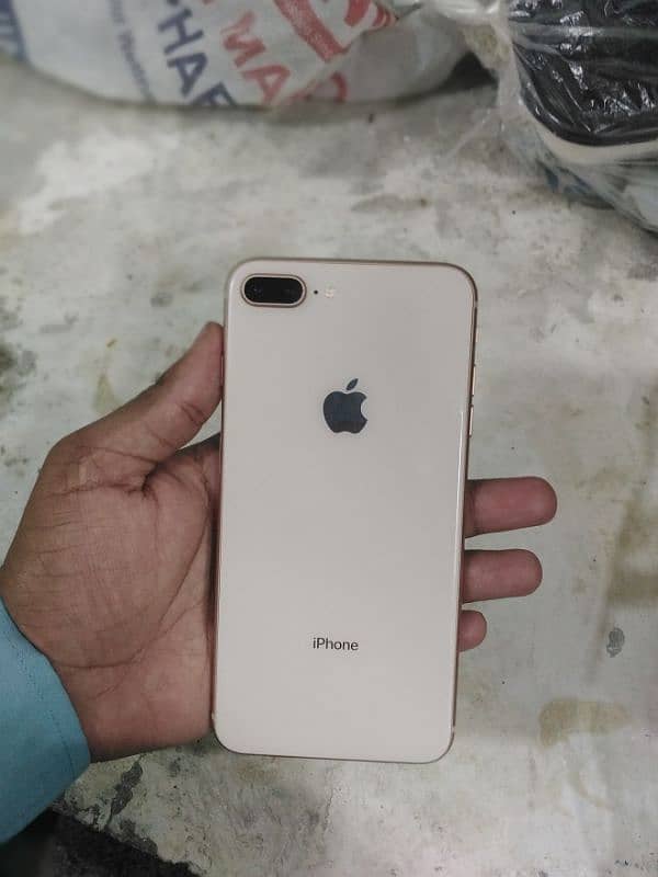 urgent sailing my I phone 8 plus sAf mobile ha no issue pta approved 4