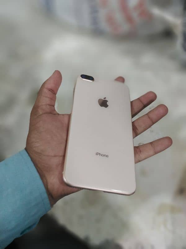 urgent sailing my I phone 8 plus sAf mobile ha no issue pta approved 15