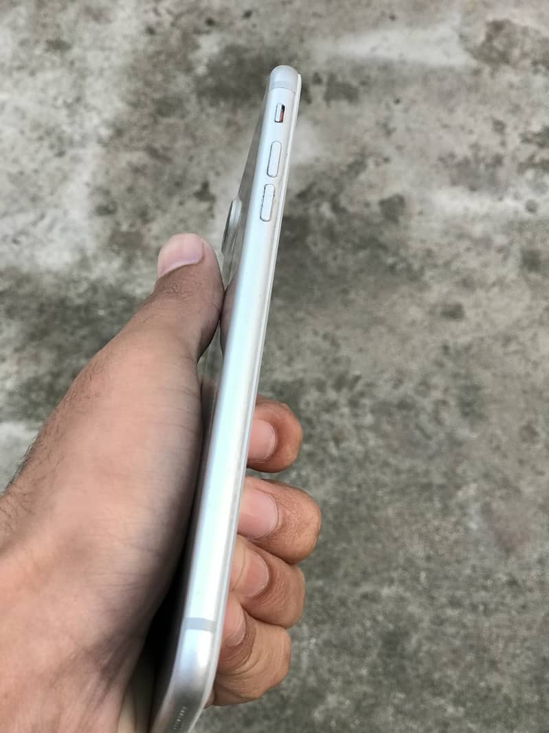 iphone 7plus pta 128gb 1