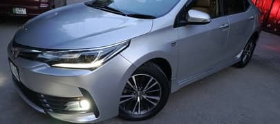 Toyota Corolla Altis Grande 2017 end