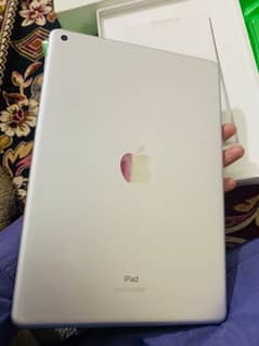 Ipad 9 generation 64 gb 10/10 0