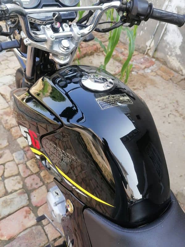 Yamaha Ybr. G 22 Model All punjab number 17