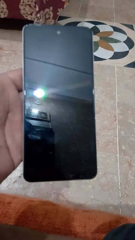 infinix smart 8.10 by 10 condition. with box and charger 2