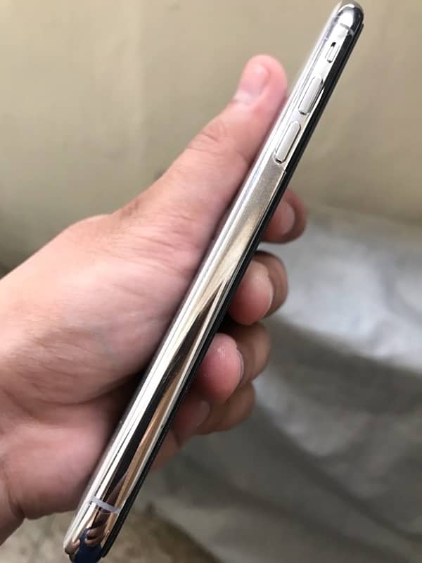 IPhone X 256gb [White Color] 5