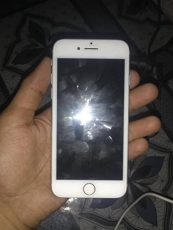 i phone 7 pta approved 128 gb condition 10/9 0