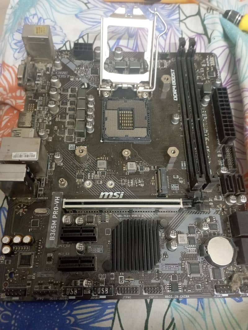 8600k + MSI Motherboard for sale. 1