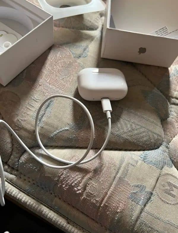 Air pods pro 2 2