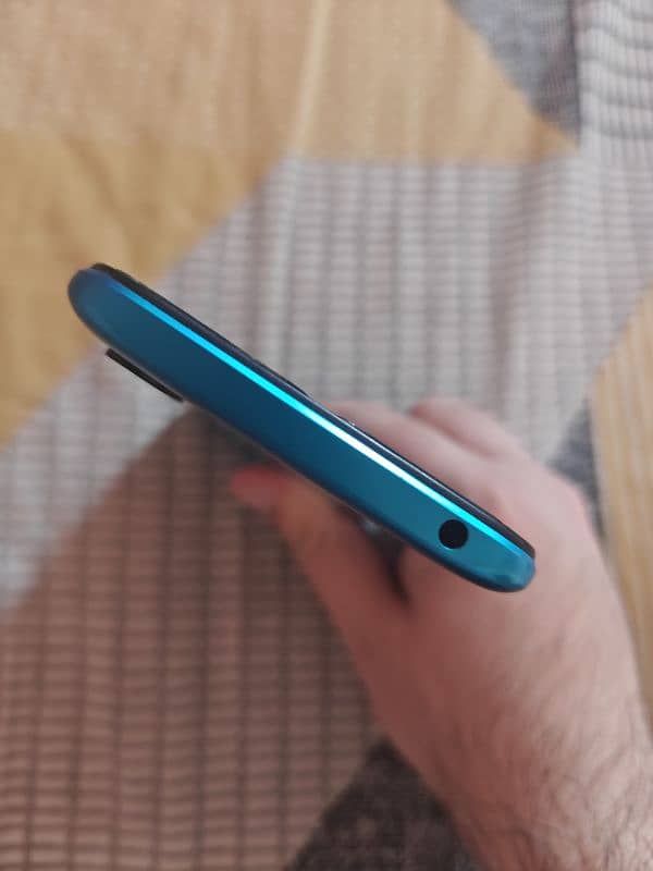 Redmi 9a 2/32gb with box and accessories 4