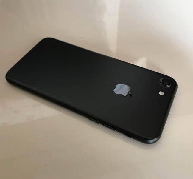 iPhone 7 128gb pta official Approved 4