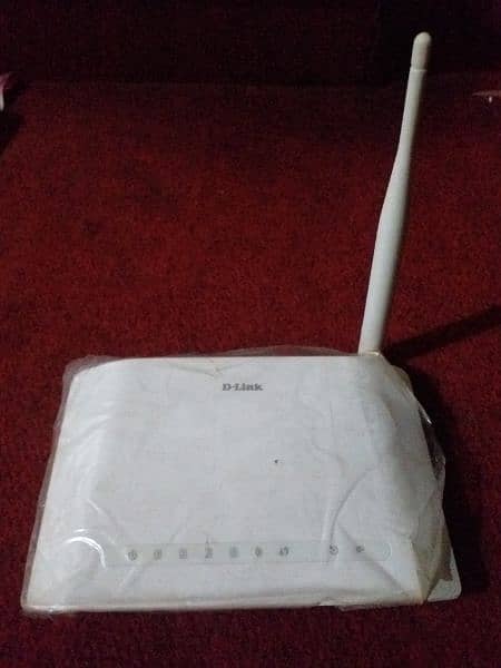 D-Link 2730U Wifi Router 3