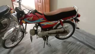 Honda cd 70 in lush condition