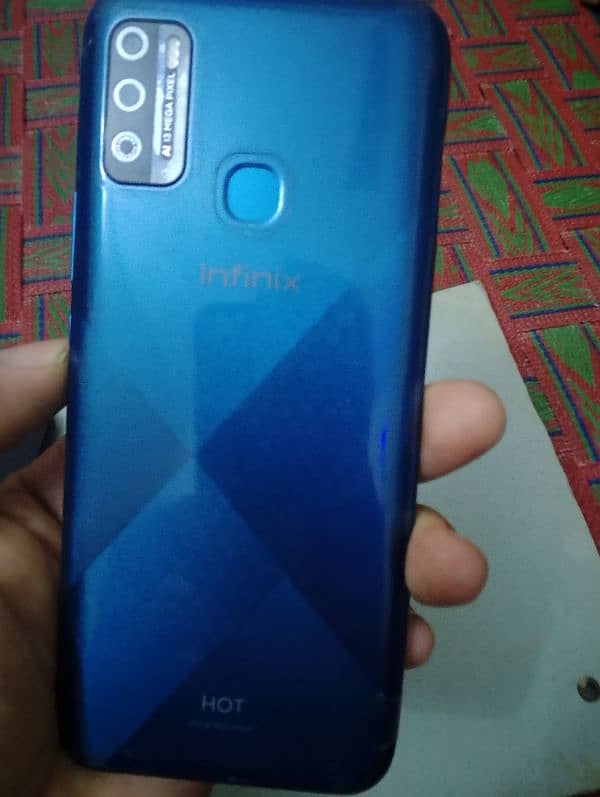 Infinix hot 9 Play 4/64 03479492575 3