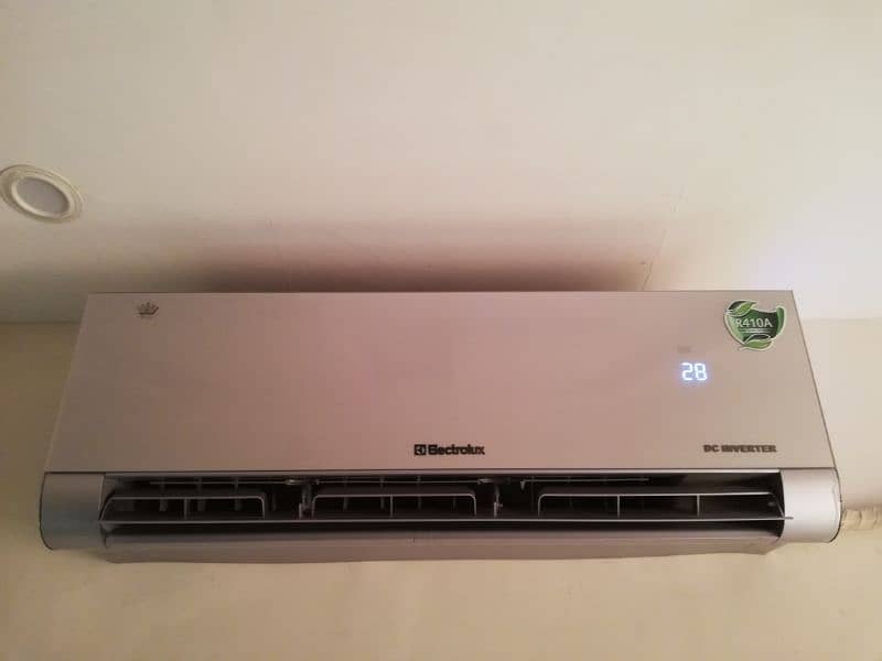 Electrolux Royal Edition 1.5 ton DC inverter in excellent condition 3